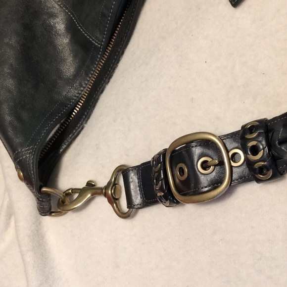 Coach - Picture 8 of 8